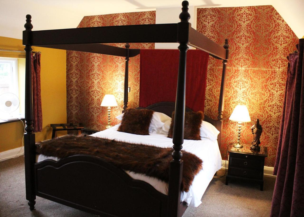 The Lion Hotel Buckden  Exterior foto